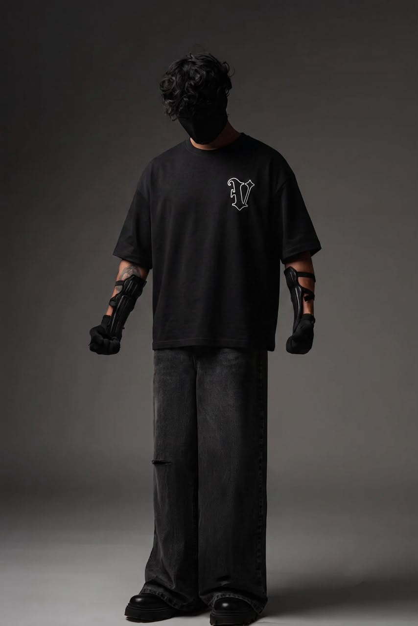 Rebel Crystal Skull Oversized Streetwear Tee