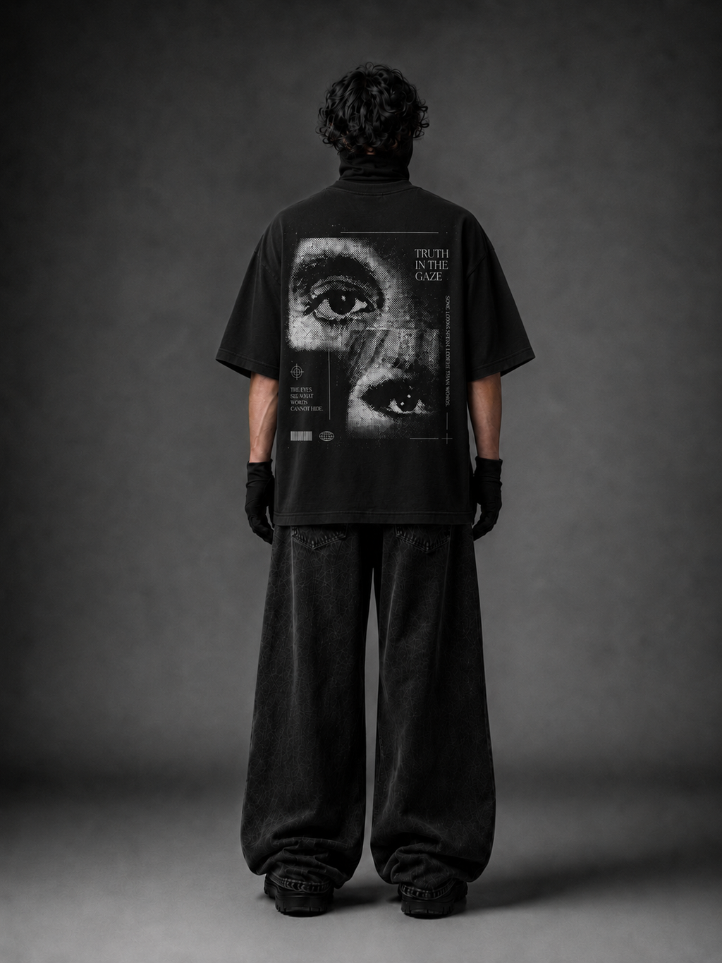 Eyes Never Lie Oversized Graphic T-Shirt