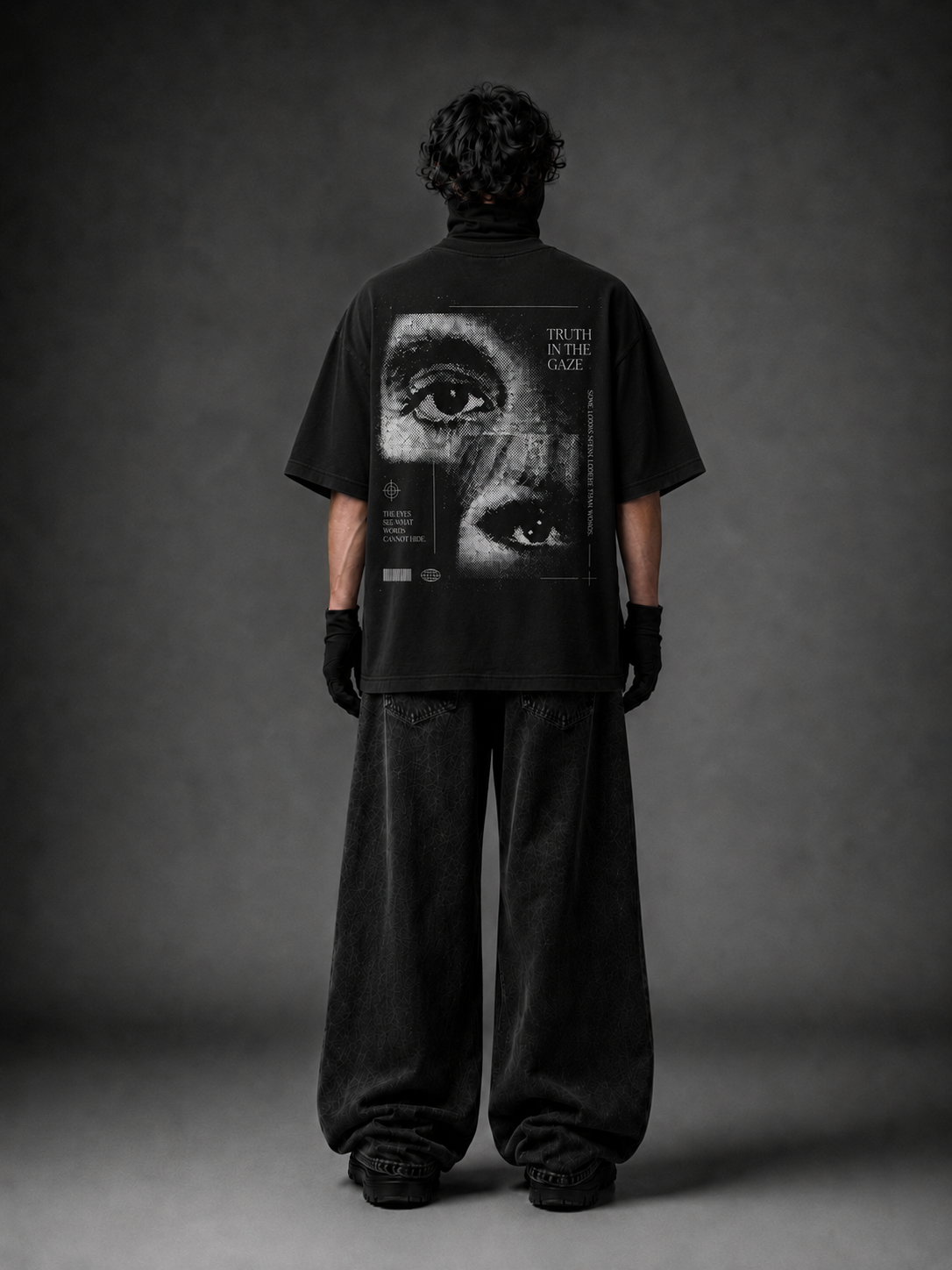 Eyes Never Lie Oversized Graphic T-Shirt