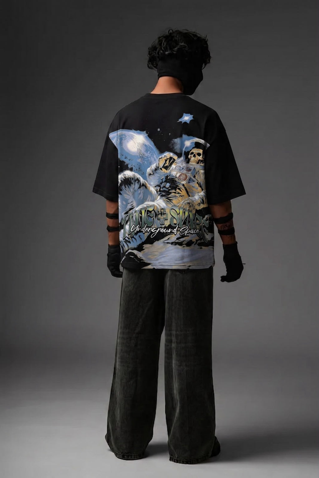 Underground Space Oversized Graphic T-Shirt – Black