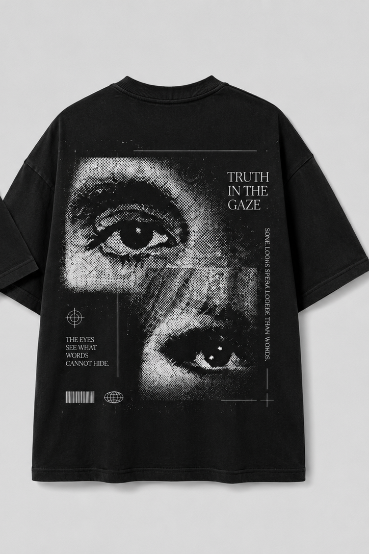 Eyes Never Lie Oversized Graphic T-Shirt